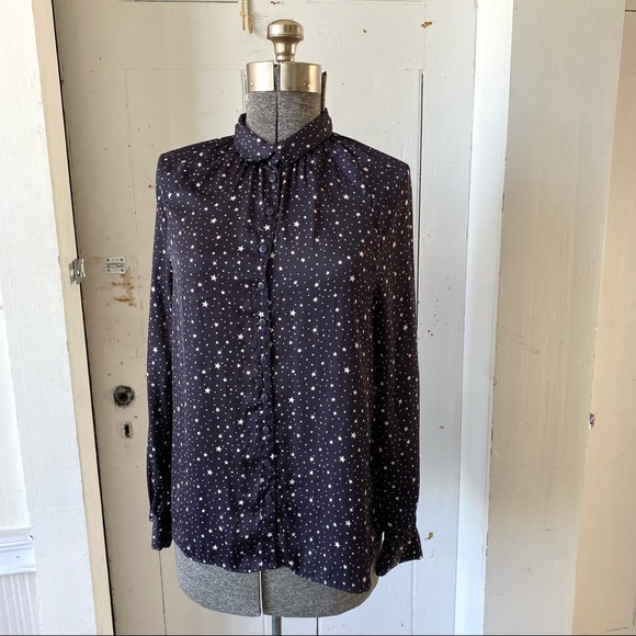 UO Stars Print Button Down Gathered Neck Blouse - Picture 3 of 14